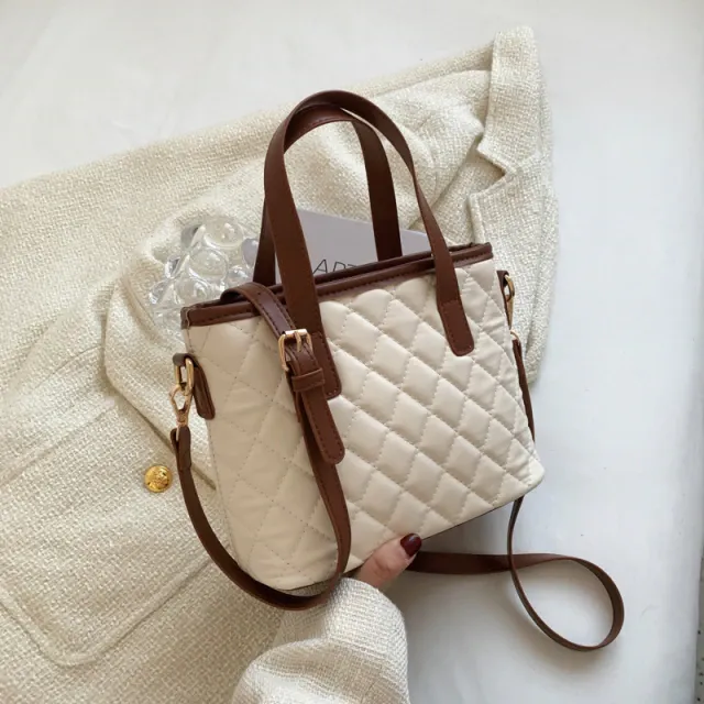 Almendra Women's Small Quilted Leather Handbag