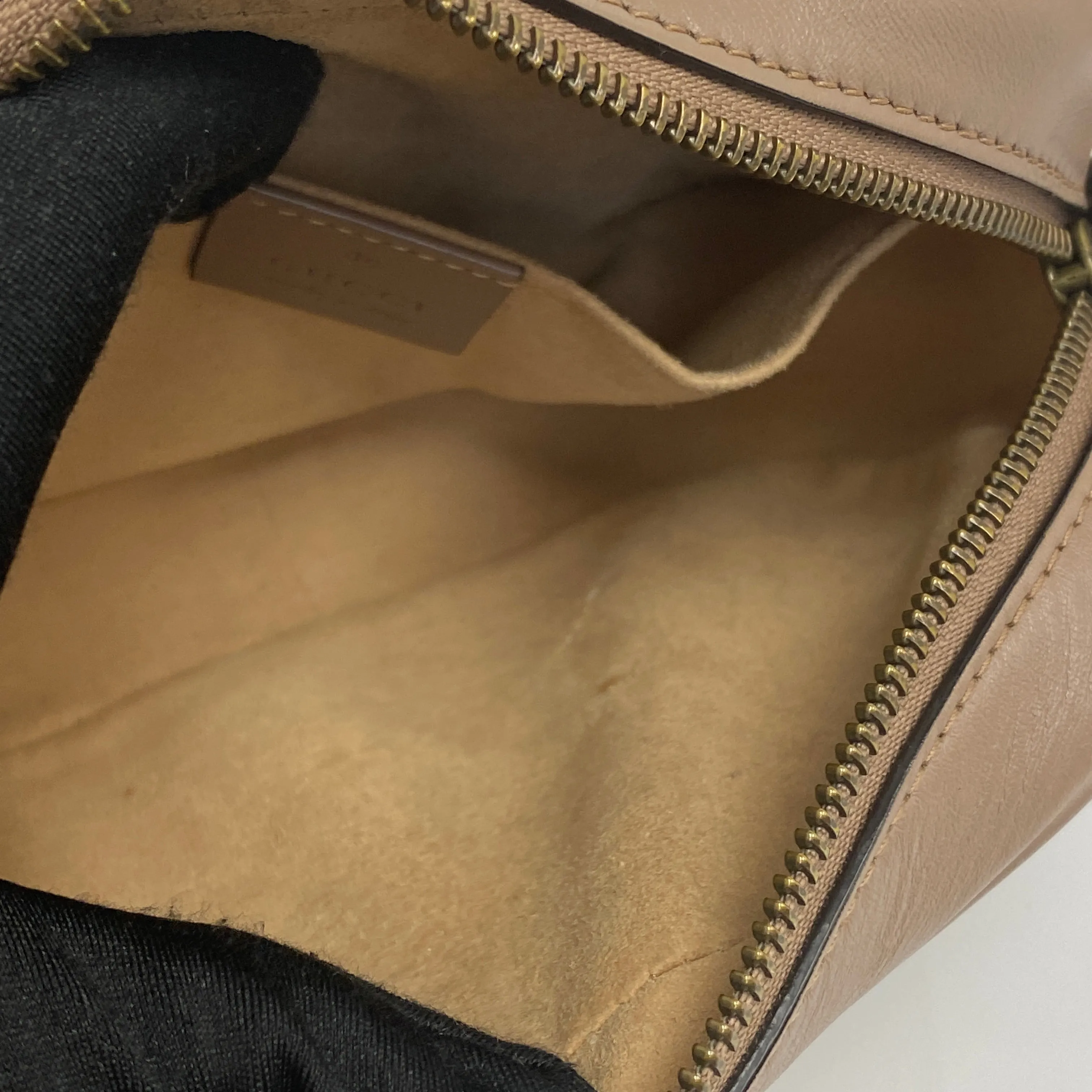 Gucci GG Marmont Mini Shoulder Bag